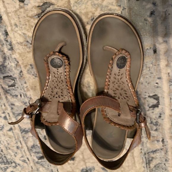 OTBT EXCURSION metallic leather wedges women’s size 6 - Picture 10 of 13